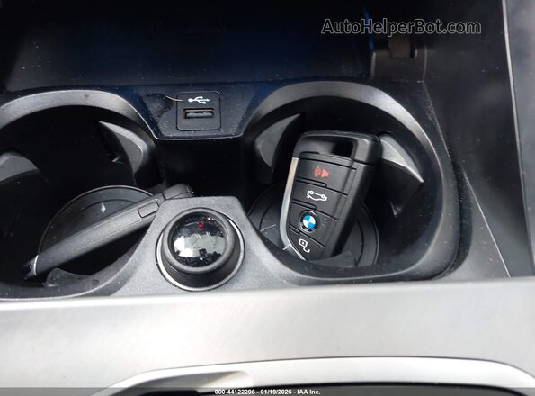 WBY33HD01SFU77984 2025 BMW I4 Черный Вид панели приборов