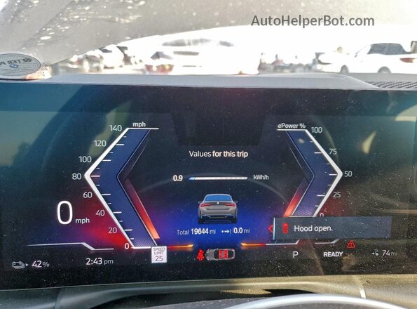WBY43AW0XPFP64689 2023 BMW I4 Gray ხელსაწყოთა პანელის ხედი