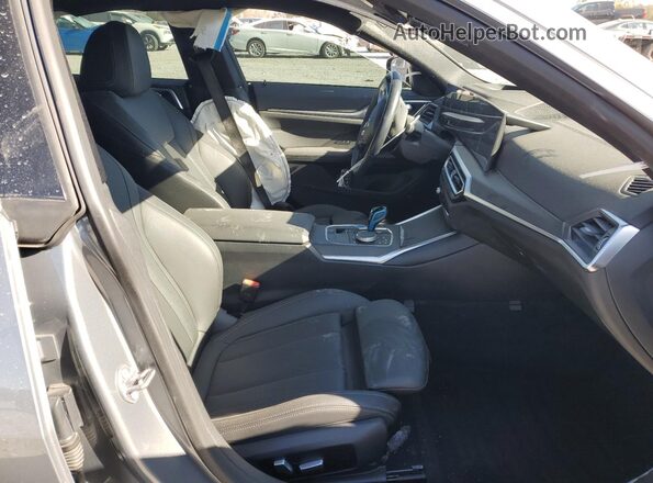 WBY73AW04NFM43161 2022 BMW I4 Gray Front interior view