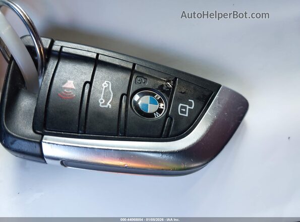 WBY73AW08NFM93593 2022 BMW I4 White Dashboard view