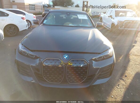 WBY73AW08NFN18198 2022 BMW I4 Gray Вид щитка приладів