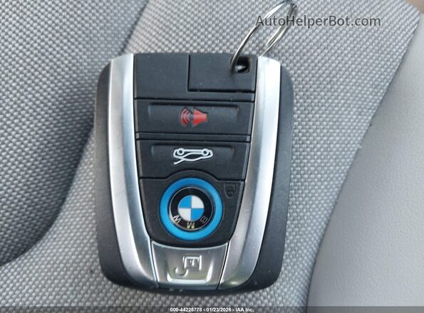 WBY8P4C02L7G40127 2020 BMW I3 White წინა პანელის ხედი