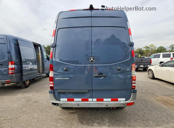 WD3PE7CD4JP637869 2018 MERCEDES-BENZ SPRINTER Blue 