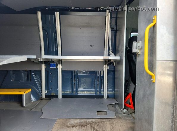 WD3PE7CD4JP637869 2018 MERCEDES-BENZ SPRINTER Blue 