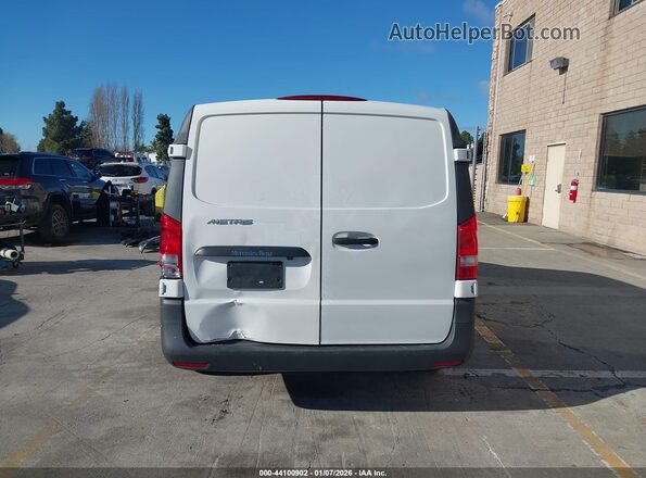 WD3PG2EA8H3216447 2017 MERCEDES-BENZ METRIS White 