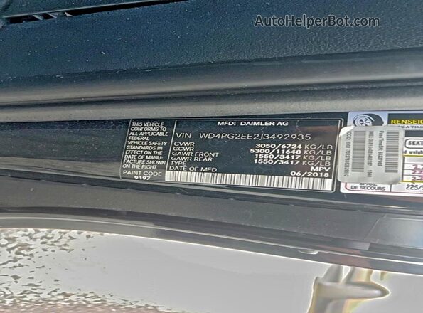 WD4PG2EE2J3492935 2018 MERCEDES-BENZ METRIS Черный Вид задней части салона