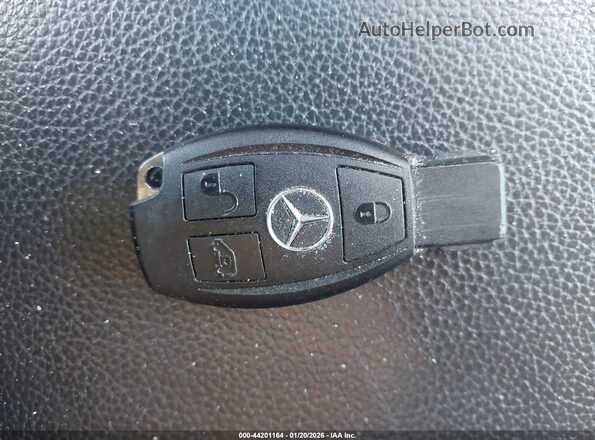 WD4PG2EE2K3532304 2019 MERCEDES-BENZ METRIS Black Vista del salpicadero