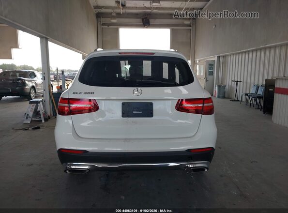 WDC0G4JB0JV067022 2018 MERCEDES-BENZ GLC 300 White 
