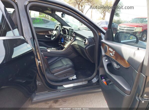 WDC0G4JB2KF480118 2019 MERCEDES-BENZ GLC 300 Black Vista interior delantera