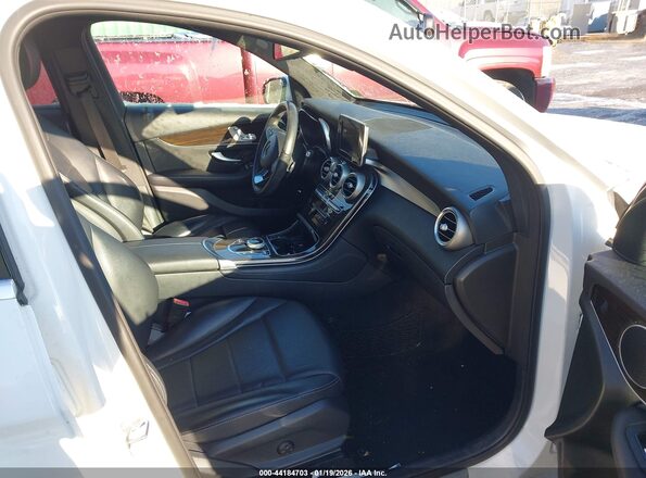 WDC0G4JB7JF307306 2018 MERCEDES-BENZ GLC 300 White 