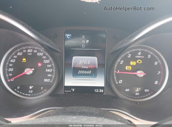 WDC0G4JBXHF221983 2017 MERCEDES-BENZ GLC 300 Белый Вид задних сидений