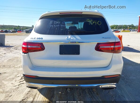 WDC0G4KB0KF544364 2019 MERCEDES-BENZ GLC 300 White 