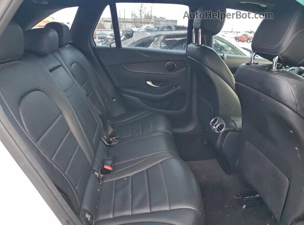 WDC0G4KB4JV057835 2018 MERCEDES-BENZ GLC-CLASS White Rear interior view