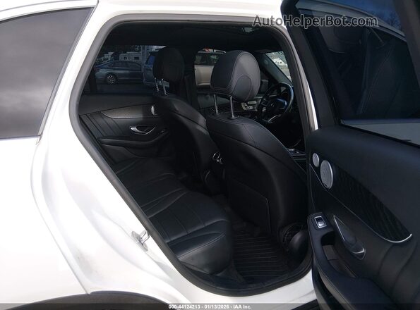 WDC0G4KB4JV061917 2018 MERCEDES-BENZ GLC 300 White VIN sticker view