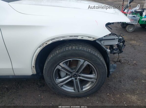 WDC0G4KB5JV113619 2018 MERCEDES-BENZ GLC 300 White 