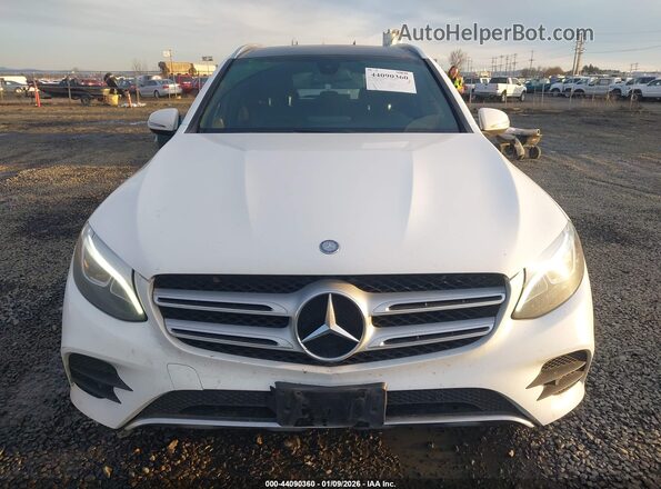 WDC0G4KB8HF139085 2017 MERCEDES-BENZ GLC 300 White Widok zestawu wskaźników