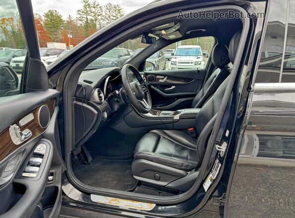WDC0G8DB1LF701082 2020 MERCEDES-BENZ GLC-CLASS Black Vista del salpicadero