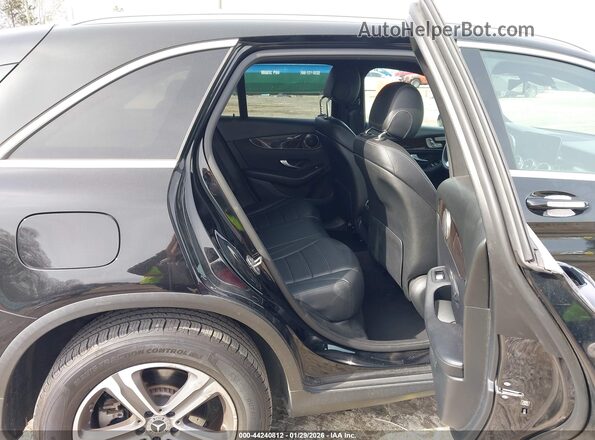 WDC0G8DB2LF699830 2020 MERCEDES-BENZ GLC 300 Черный 
