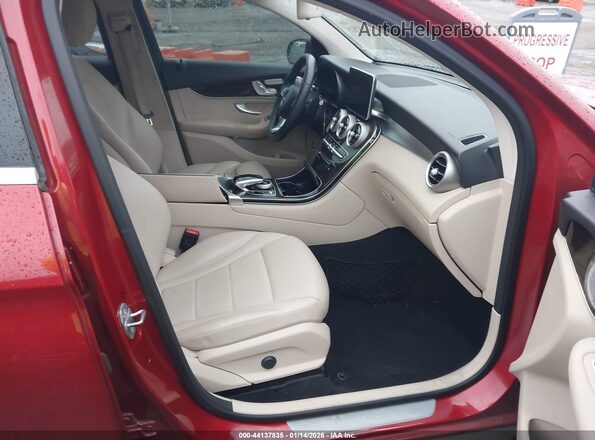 WDC0J4KB0JF326604 2018 MERCEDES-BENZ GLC 300 COUPE Red Widok wnętrza z przodu