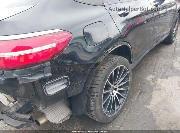 WDC0J4KB2KF569672 2019 MERCEDES-BENZ GLC 300 COUPE Black 