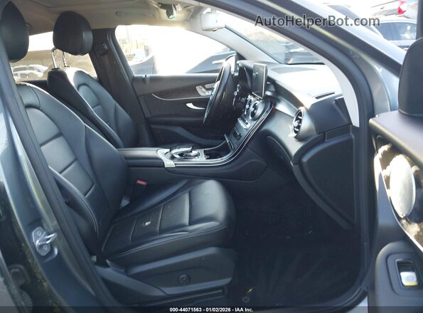 WDC0J4KB7HF201416 2017 MERCEDES-BENZ GLC 300 COUPE Gray წინა სალონის ხედი