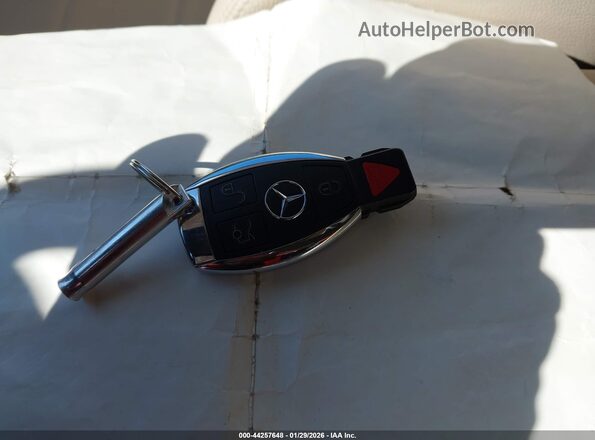 WDC0J4KB7HF250373 2017 MERCEDES-BENZ GLC 300 COUPE White Widok deski rozdzielczej