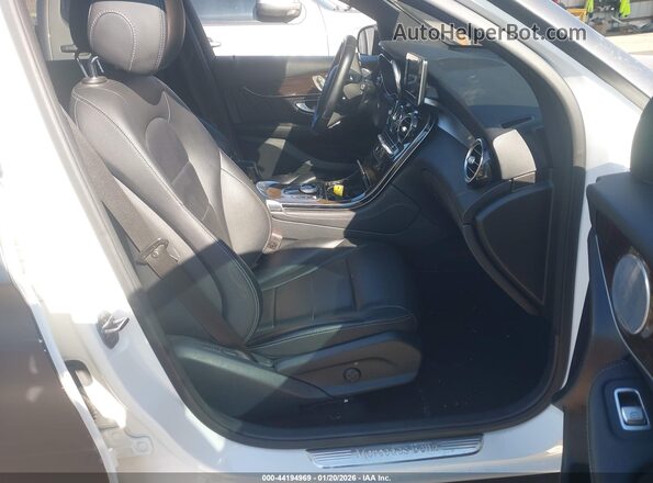 WDC0J4KB9JF345524 2018 MERCEDES-BENZ GLC 300 COUPE Black Вид салону спереду