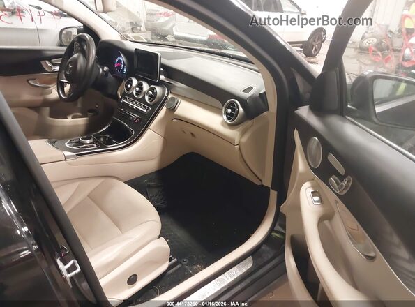 WDC0J4KB9JF353283 2018 MERCEDES-BENZ GLC 300 COUPE Black Front interior view