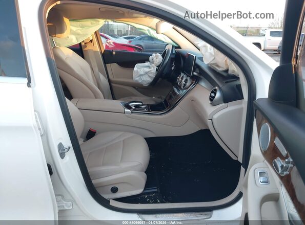 WDC0J4KB9KF512692 2019 MERCEDES-BENZ GLC 300 COUPE White წინა სალონის ხედი