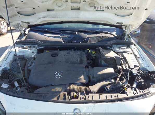 WDCTG4EB2GJ193244 2016 MERCEDES-BENZ GLA 250 White Vista trasera