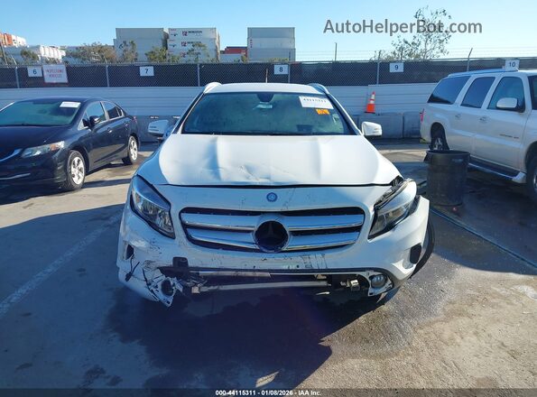 WDCTG4EB2GJ193244 2016 MERCEDES-BENZ GLA 250 White Vista del salpicadero