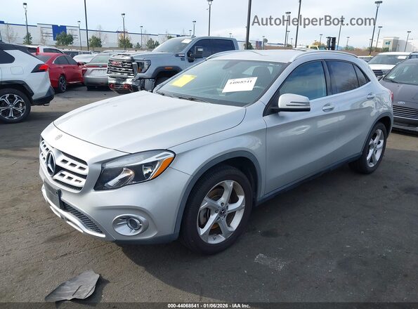 WDCTG4EB4JJ459077 2018 MERCEDES-BENZ GLA 250 Silver Vista tres cuartos delantera izquierda