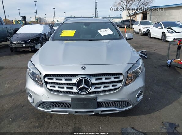 WDCTG4EB4JJ459077 2018 MERCEDES-BENZ GLA 250 Silver Vista interior trasera