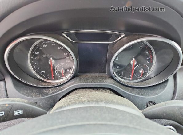 WDCTG4EB4JJ482195 2018 MERCEDES-BENZ GLA Белый Вид задних сидений