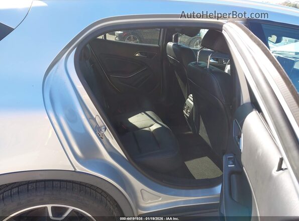 WDCTG4EB6KJ552037 2019 MERCEDES-BENZ GLA 250 Silver VIN sticker view