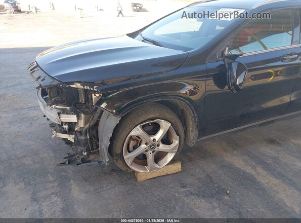 WDCTG4EB6KU004019 2019 MERCEDES-BENZ GLA 250 Black Widok z przodu