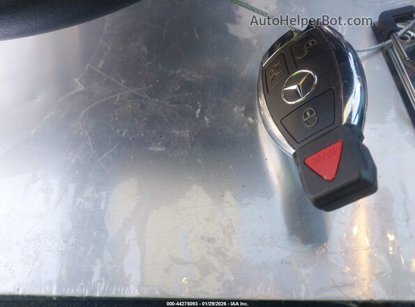 WDCTG4EB6KU004019 2019 MERCEDES-BENZ GLA 250 Black Widok deski rozdzielczej