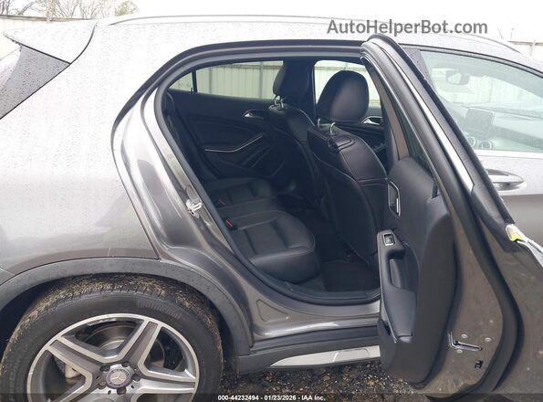 WDCTG4EB7GJ239800 2016 MERCEDES-BENZ GLA 250 Gray VIN კოდის სტიკერის ხედი