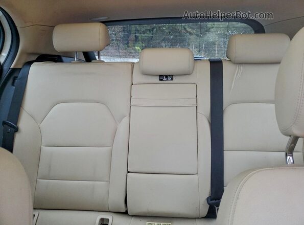 WDCTG4EB8JJ379202 2018 MERCEDES-BENZ GLA White 
