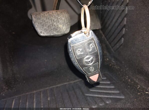 WDCTG4EB9KU016326 2019 MERCEDES-BENZ GLA 250 White Dashboard view