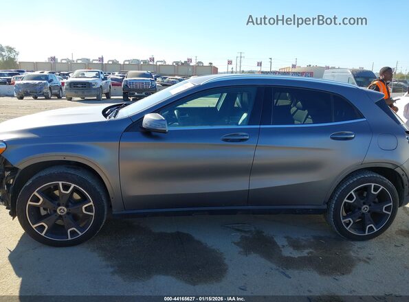 WDCTG4EB9LJ650321 2020 MERCEDES-BENZ GLA 250 Gray 