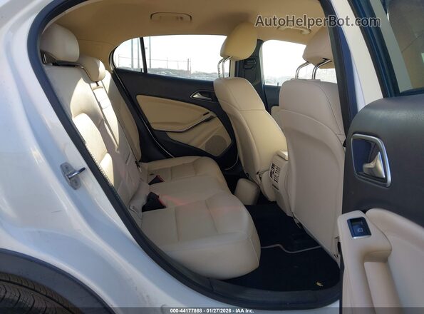 WDCTG4EB9LU022869 2020 MERCEDES-BENZ GLA 250 Белый Вид наклейки с VIN-кодом