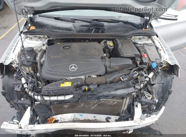 WDCTG4GB4KU009247 2019 MERCEDES-BENZ GLA 250 White უკანა ხედი