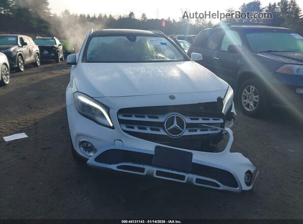 WDCTG4GB5KJ549000 2019 MERCEDES-BENZ GLA 250 White ხელსაწყოთა პანელის ხედი