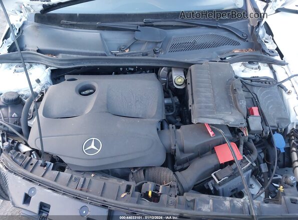WDCTG4GB5KU016367 2019 MERCEDES-BENZ GLA 250 White Vista trasera