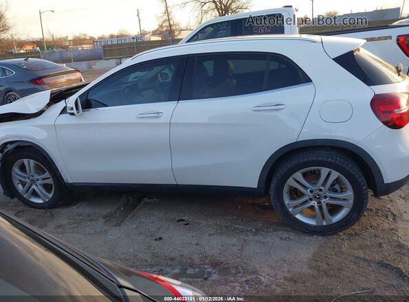 WDCTG4GB5KU016367 2019 MERCEDES-BENZ GLA 250 White 