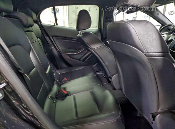 WDCTG4GB6LU027332 2020 MERCEDES-BENZ GLA Black უკანა სავარძლების ხედი
