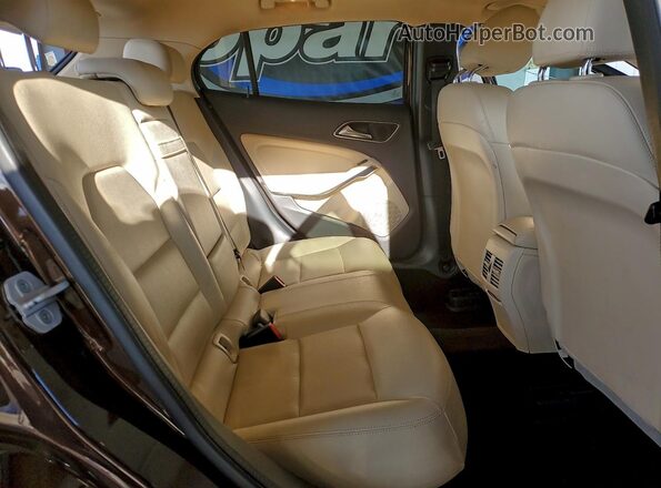 WDCTG4GBXJJ409054 2018 MERCEDES-BENZ GLA Brown 