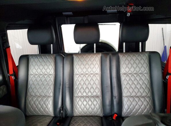 WDCYC7DH1JX286480 2018 MERCEDES-BENZ G-CLASS White Vista de los asientos traseros