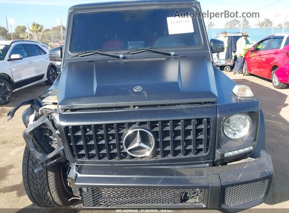 WDCYC7DH8JX297010 2018 MERCEDES-BENZ AMG G 63 Black Vista del cuadro de instrumentos
